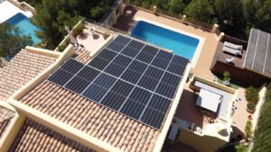 7kW-Solaranlage in den Hügeln von Altea